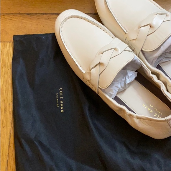 Cole Haan Women's shoes - Picture 7 of 8